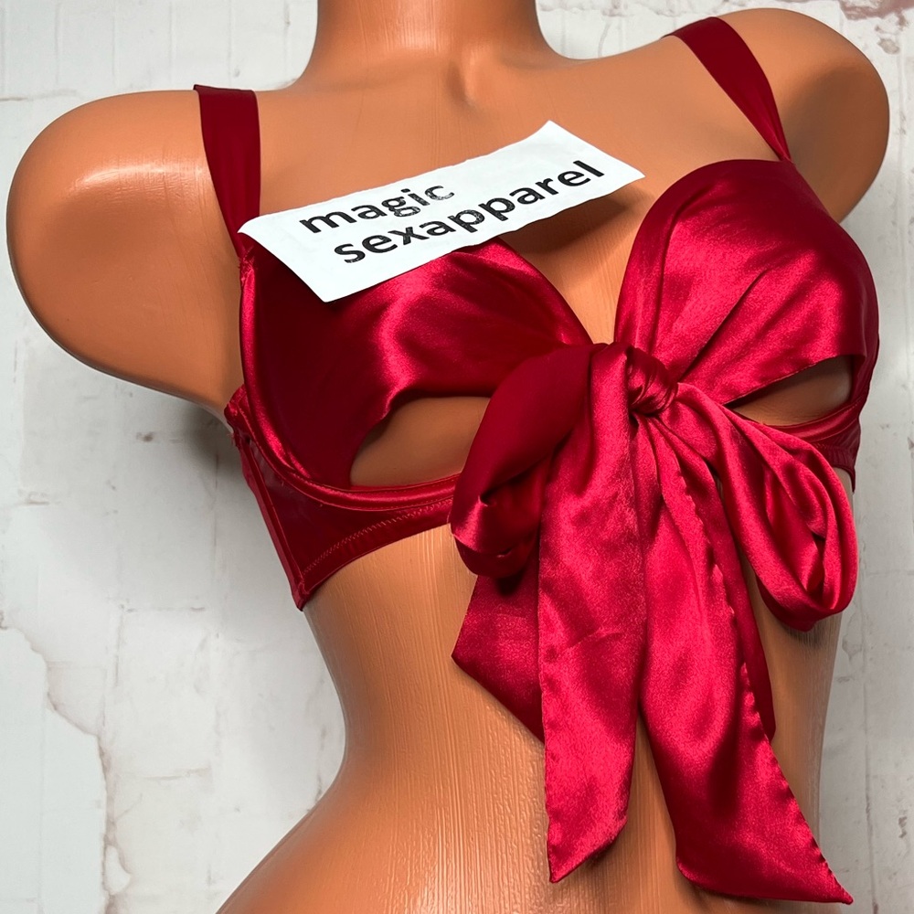 VS LUXE XS S M SATIN BOW OPEN CUP UNLINED BRA ADJUSTABLE FRONT TIE RED